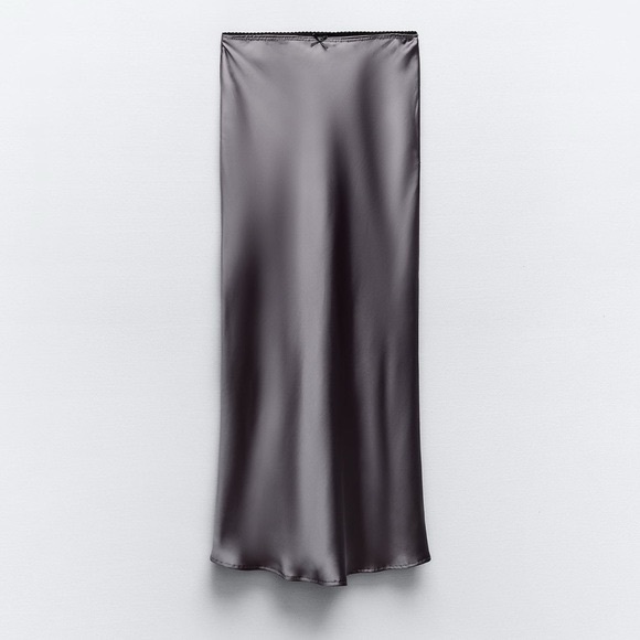 SATIN SKIRT AND LACE LEGGINGS - Picture 3 of 7